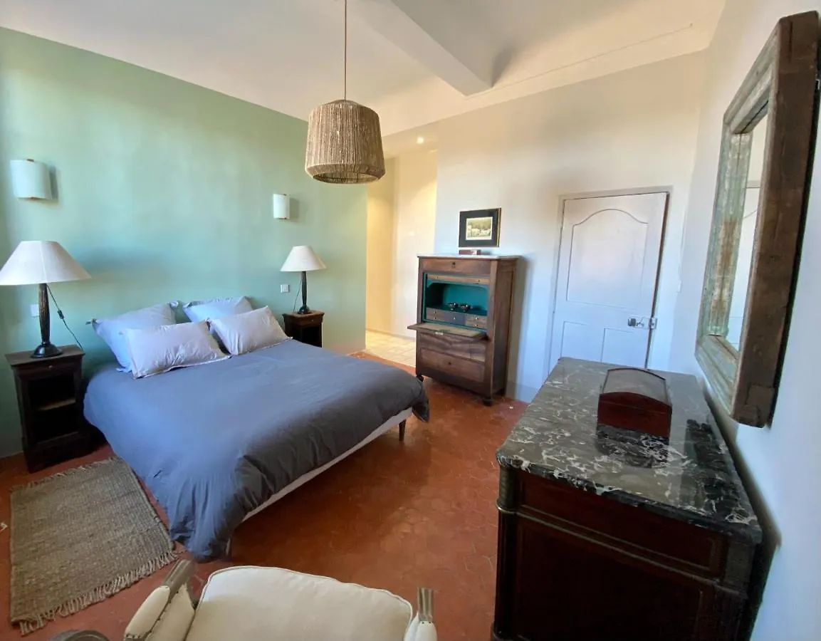 Domaine Les Muriers Brignoles Bed & Breakfast