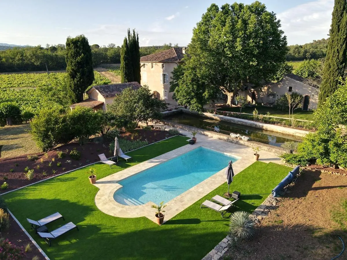 Domaine Les Muriers Brignoles 2*,